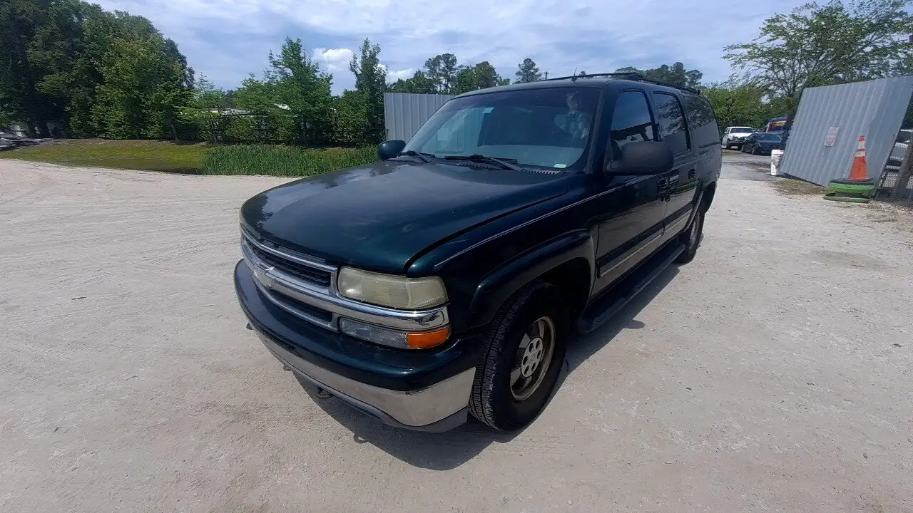 Photo of 2002 Chevrolet Suburban 1500