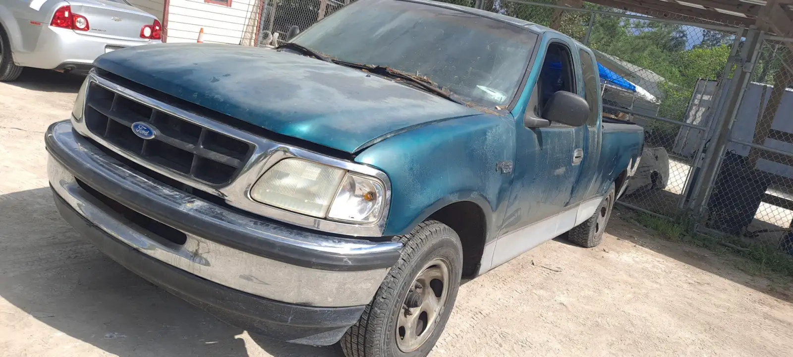Photo of 1997 Ford F-150