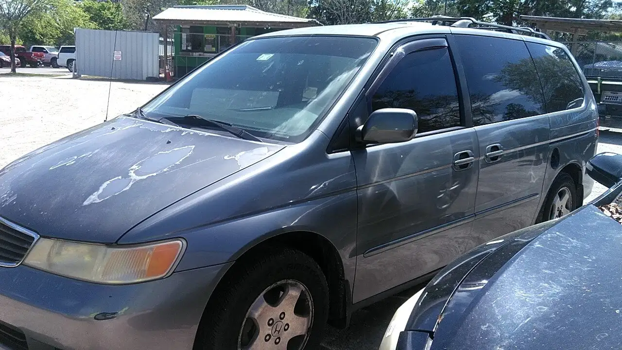 Photo of 2000 Honda Odyssey