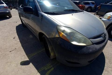 Photo of 2006 Toyota Sienna