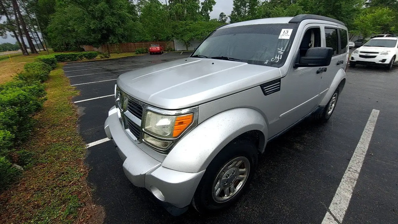 Photo of 2011 Dodge Nitro