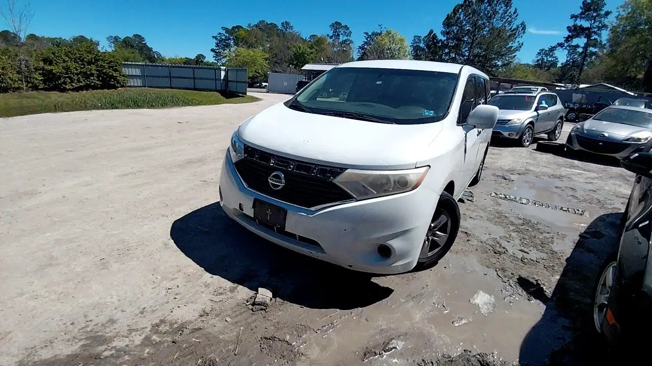 Photo of 2011 Nissan Quest
