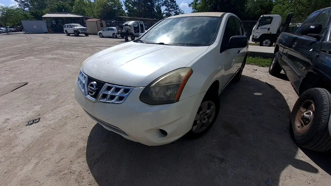 Photo of 2014 Nissan Rogue Select