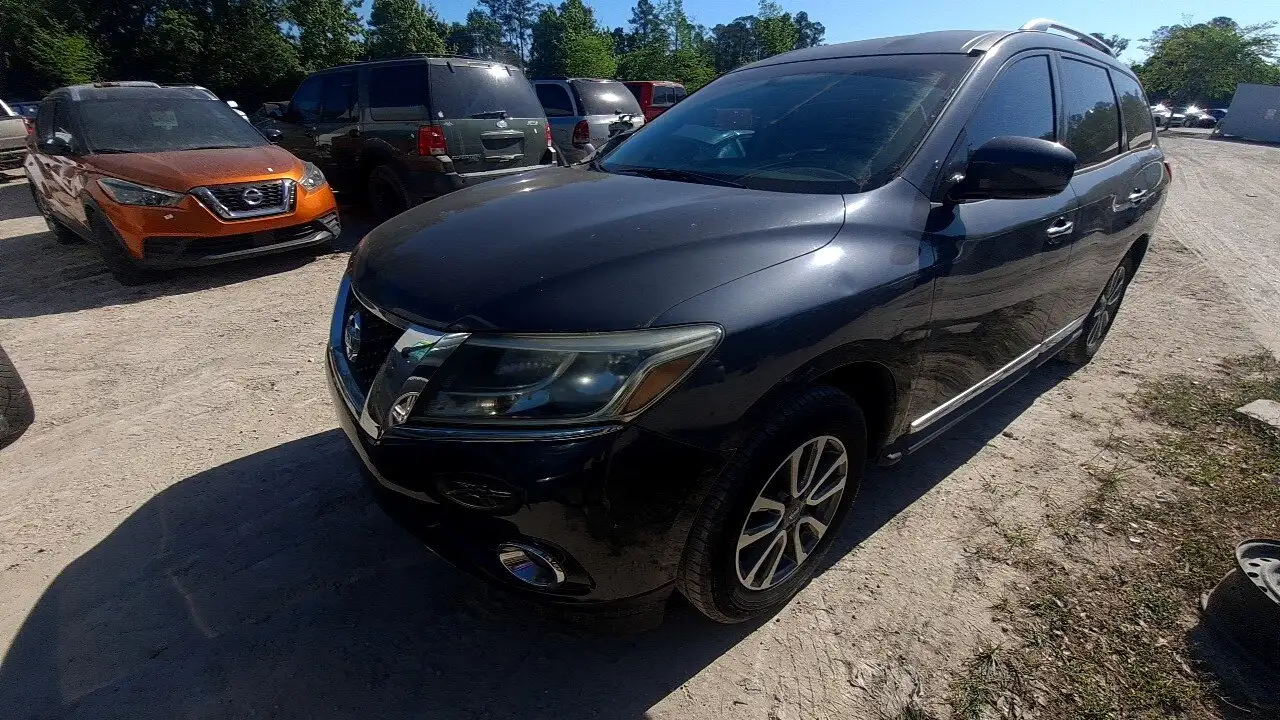 Photo of 2013 Nissan Pathfinder
