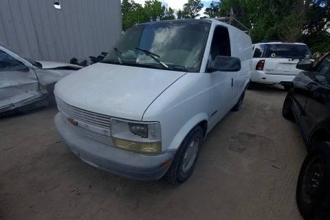 Photo of 2000 Chevrolet Astro