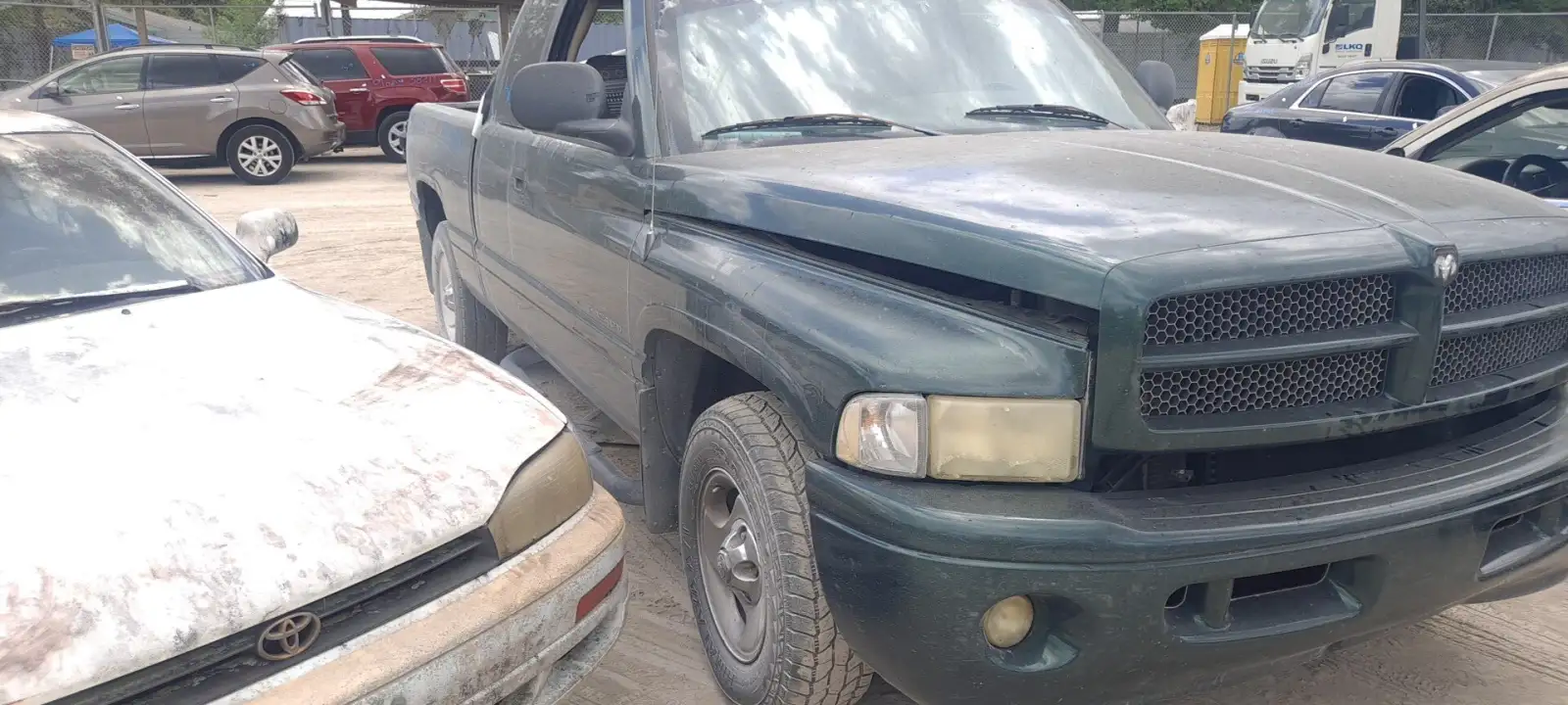 Photo of 1999 Dodge Ram 1500