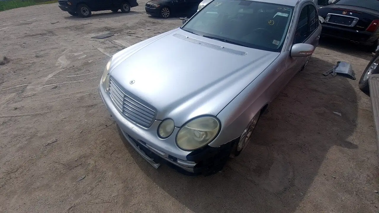 Photo of 2005 Mercedes-Benz E500