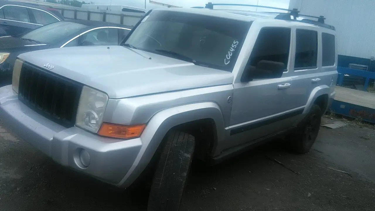 Photo of 2007 Jeep Commander