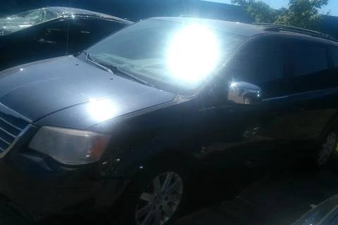 Photo of 2008 Chrysler Town & Country