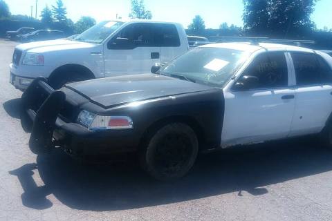 Photo of 2011 Ford Crown Victoria