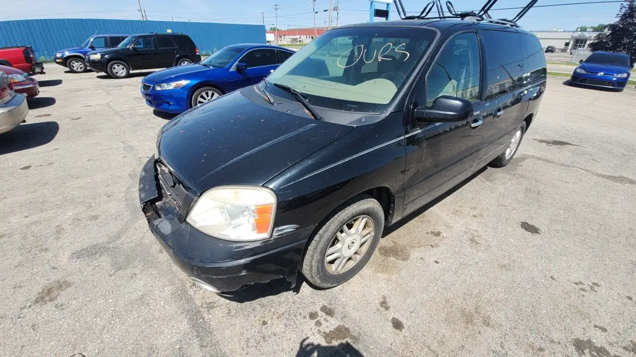 Photo of 2004 Mercury Monterey
