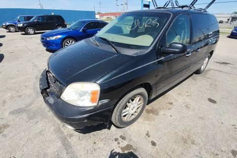 Photo of 2004 Mercury Monterey