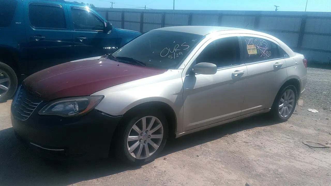 Photo of 2014 Chrysler 200