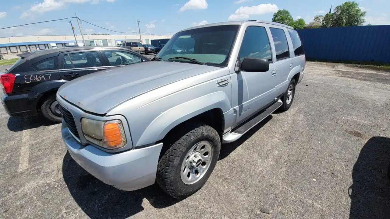 Photo of 2000 Gmc Yukon