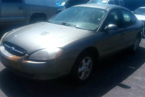 Photo of 2003 Ford Taurus