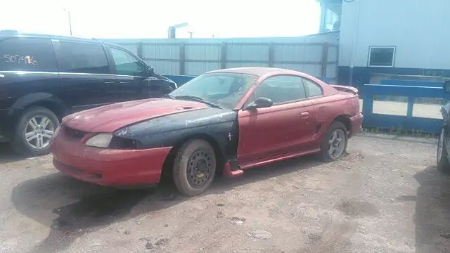Photo of 1998 Ford Mustang