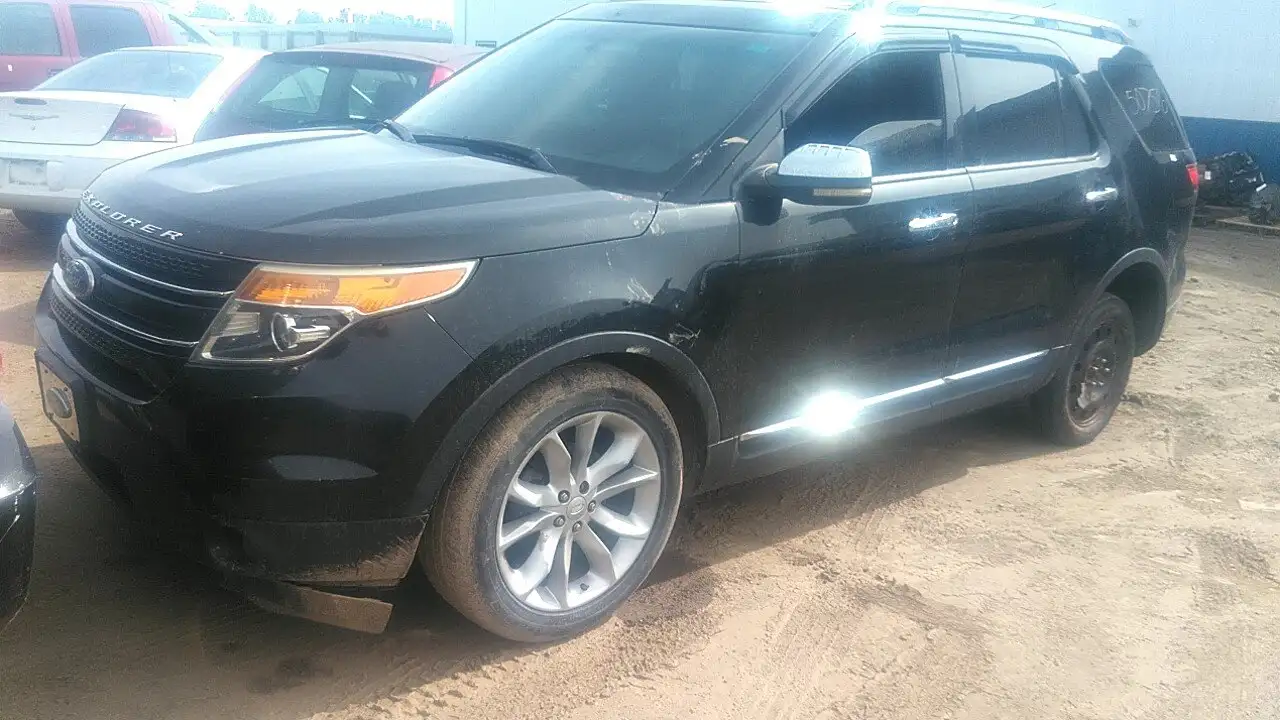 Photo of 2011 Ford Explorer
