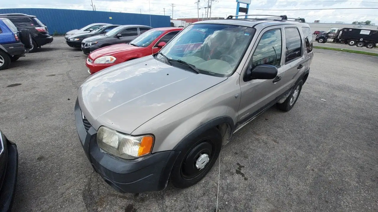 Photo of 2001 Ford Escape