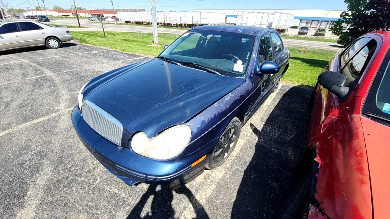 Photo of 2003 Hyundai Sonata