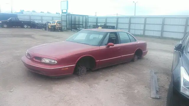 Photo of 1999 Oldsmobile 88