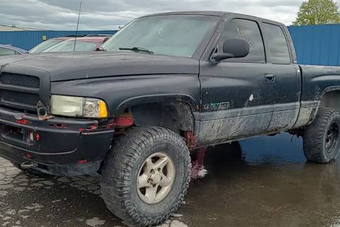 Photo of 1998 Dodge Ram 1500