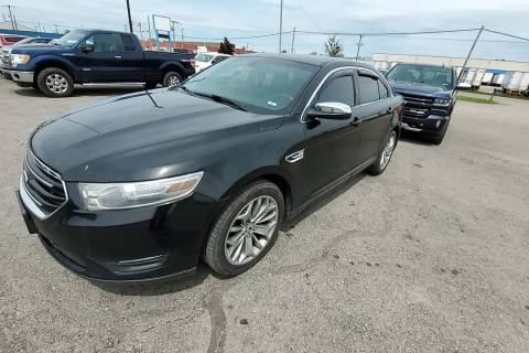 Photo of 2014 Ford Taurus