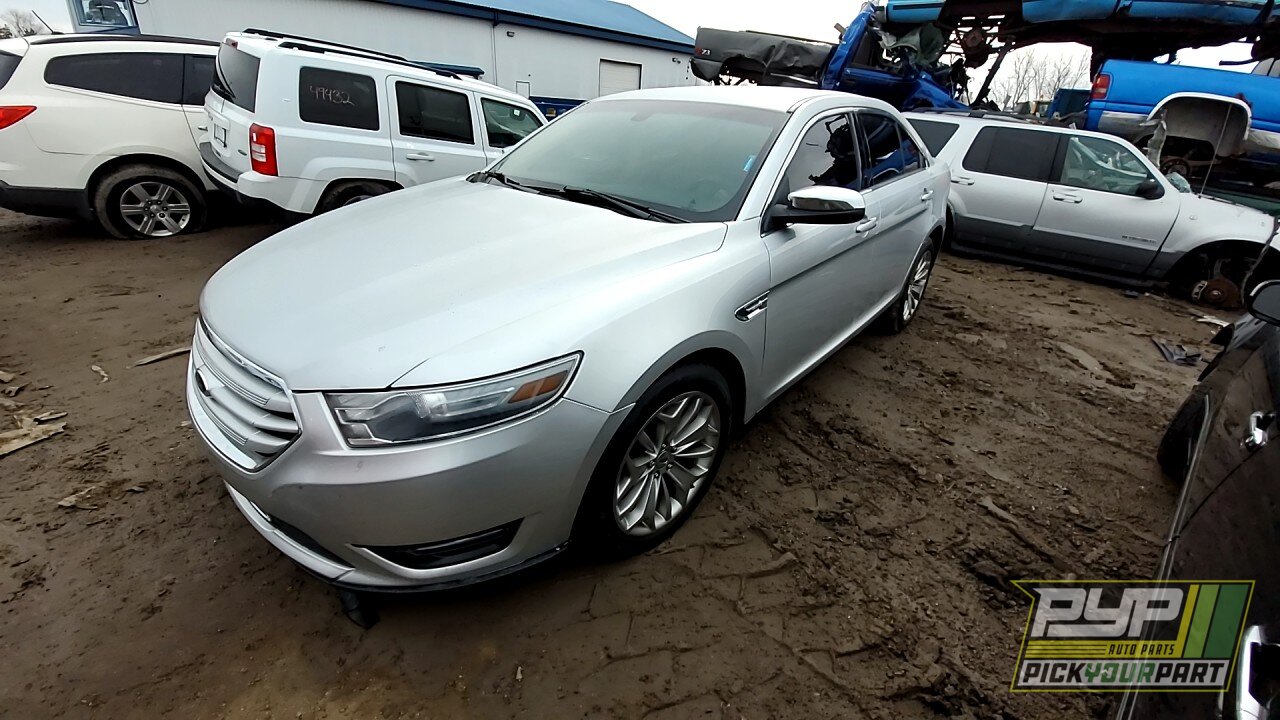 Photo of 2013 Ford Taurus