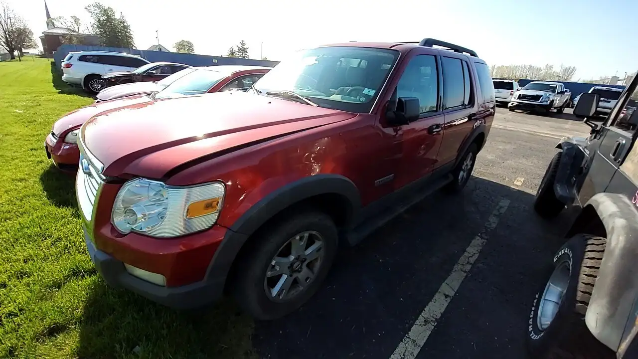 Photo of 2006 Ford Explorer