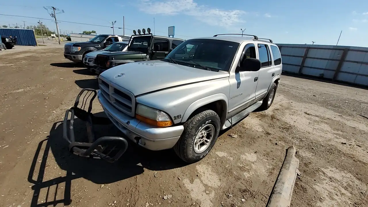 Photo of 2000 Dodge Durango