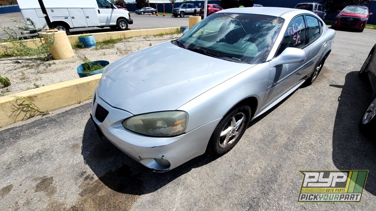 Photo of 2004 Pontiac Grand Prix
