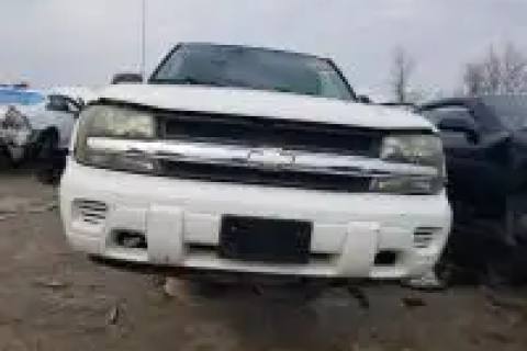 Photo of 2002 Chevrolet Trailblazer