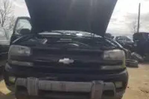 Photo of 2004 Chevrolet Trailblazer