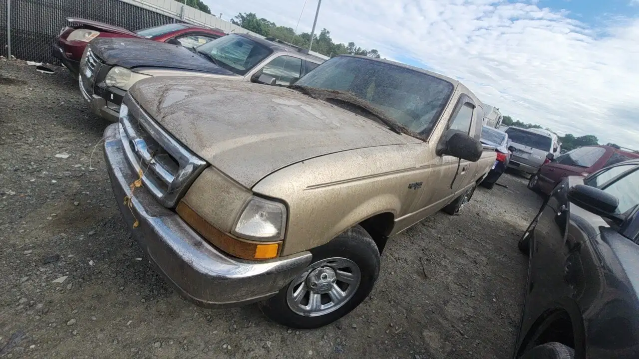 Photo of 2000 Ford Ranger