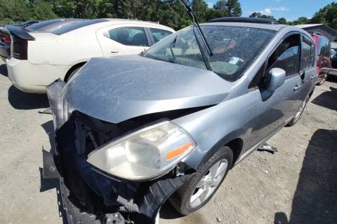 Photo of 2010 Nissan Versa
