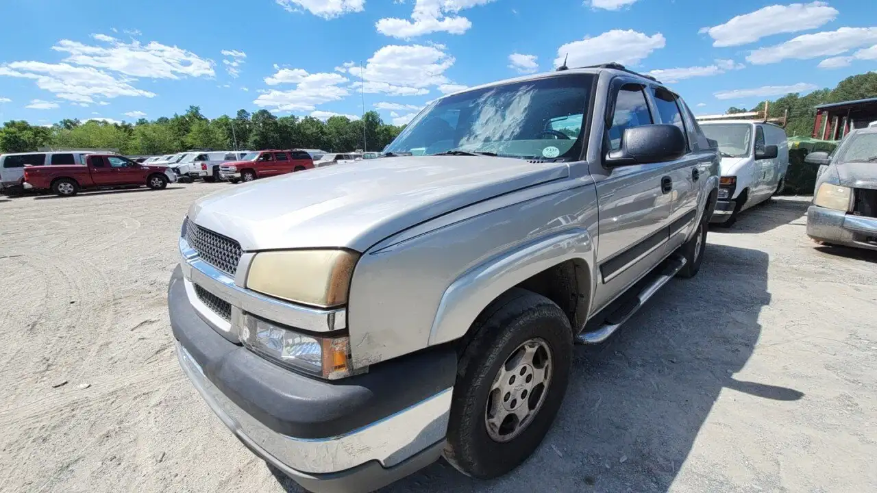 Photo of 2005 Chevrolet Avalanche 1500