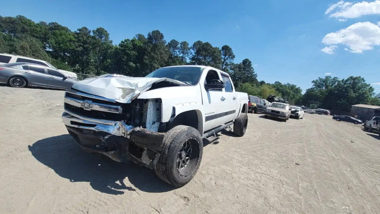 Photo of 2010 Chevrolet Silverado 1500