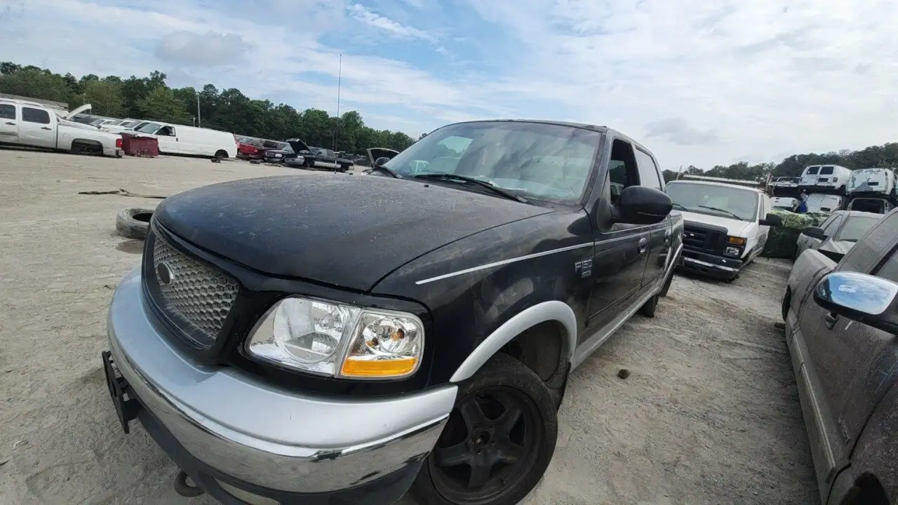 Photo of 2001 Ford F-150