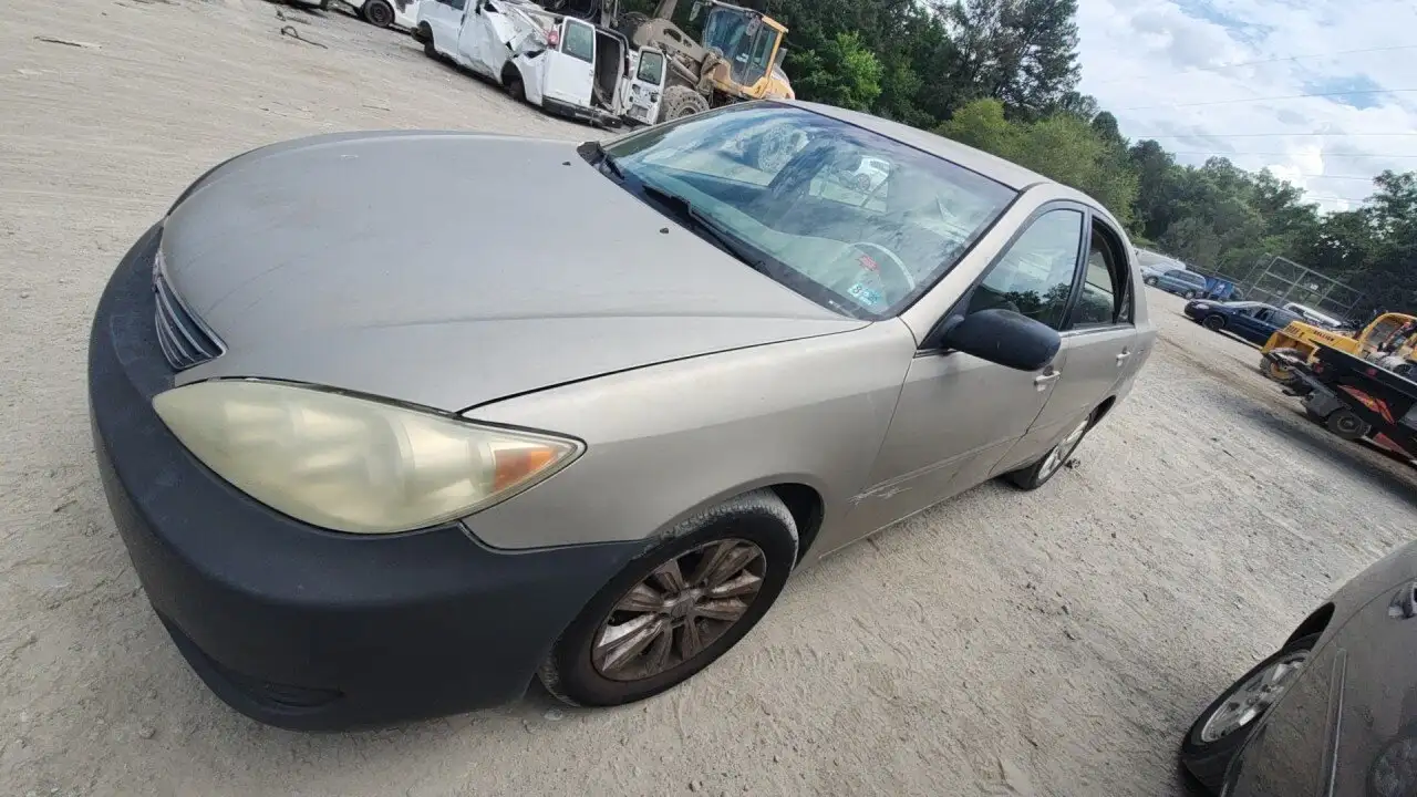 Photo of 2005 Toyota Camry
