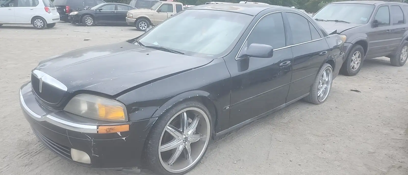 Photo of 2000 Lincoln Ls