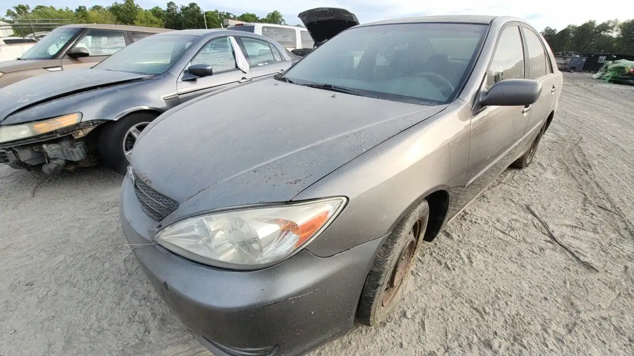 Photo of 2004 Toyota Camry