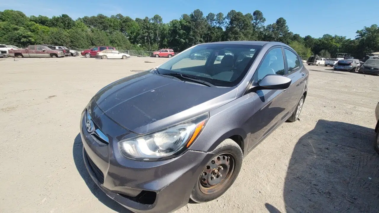 Photo of 2014 Hyundai Accent