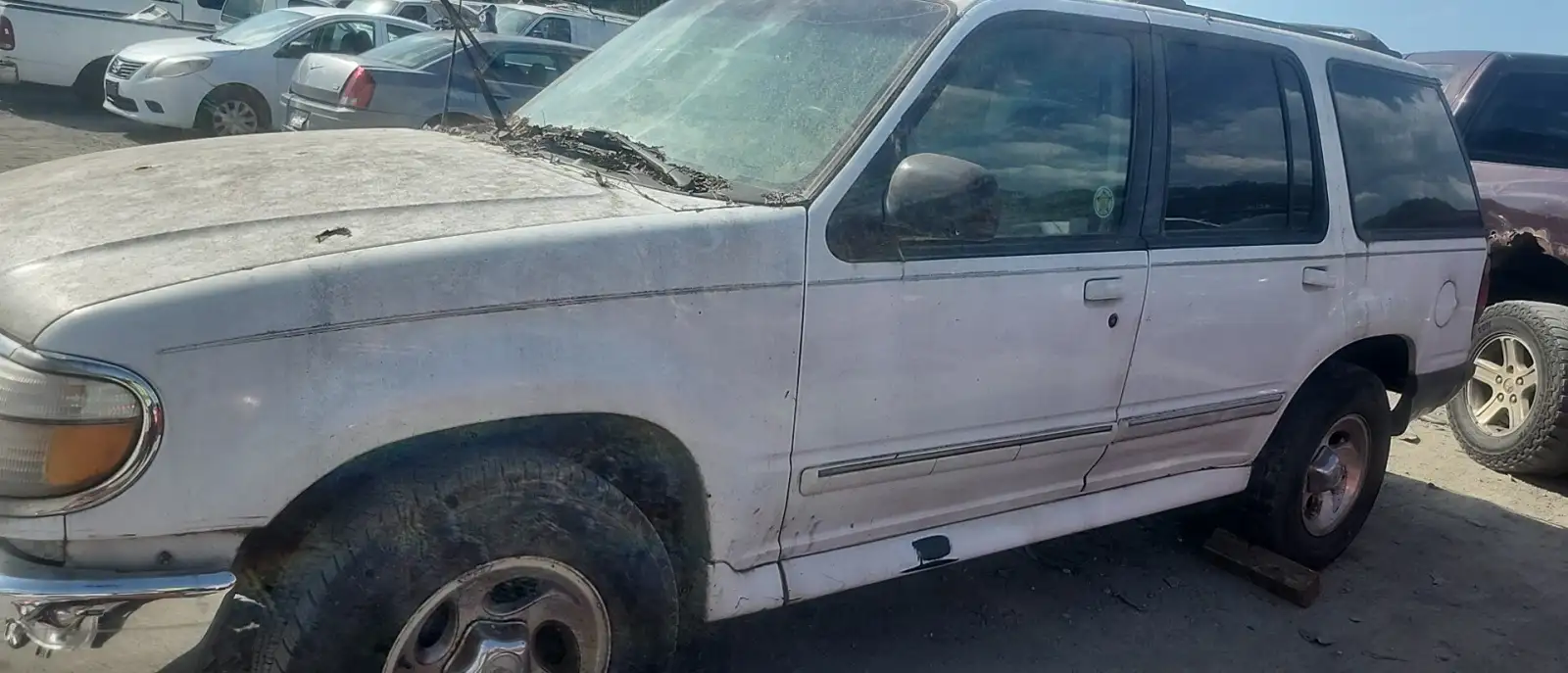 Photo of 1997 Ford Explorer