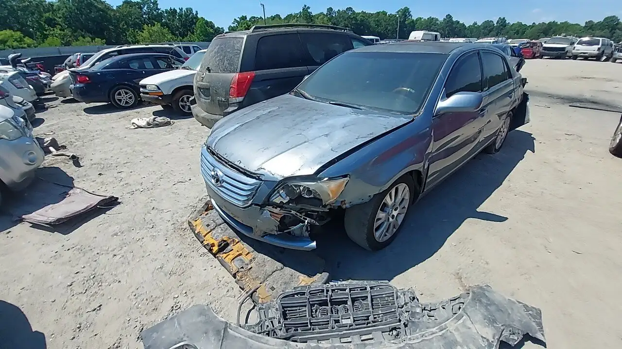 Photo of 2008 Toyota Avalon
