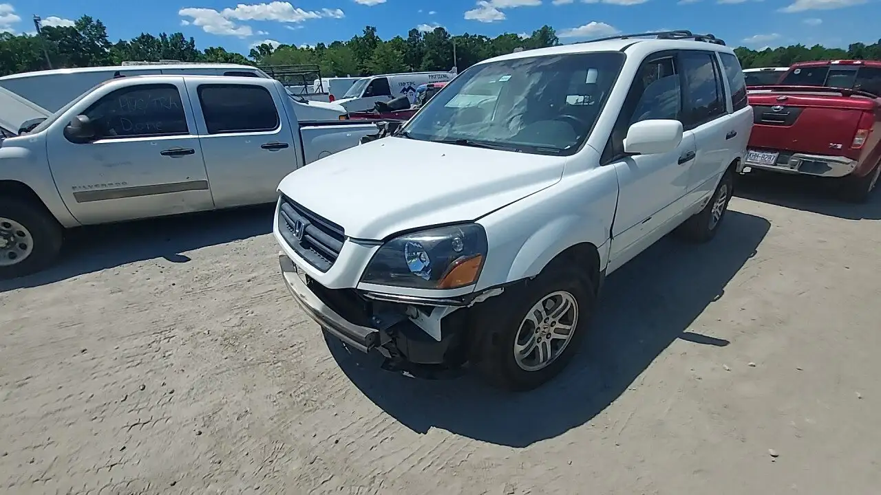 Photo of 2004 Honda Pilot