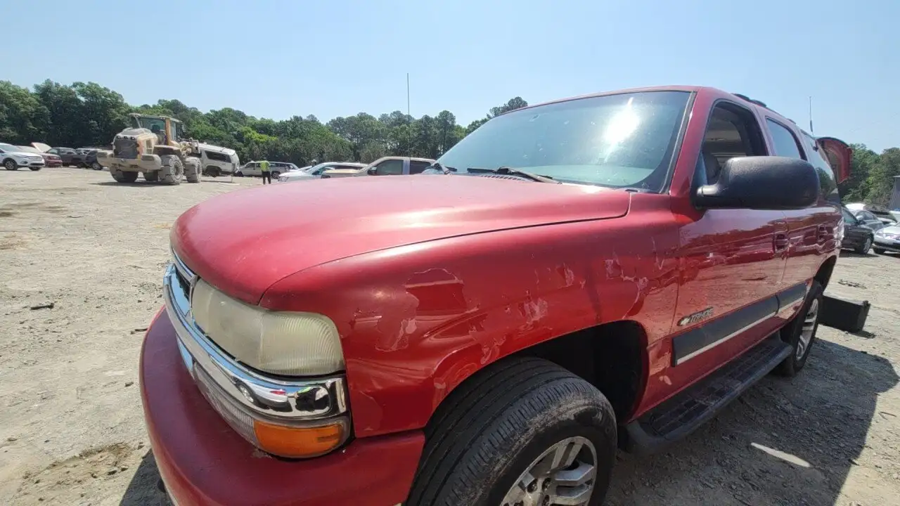 Photo of 2001 Chevrolet Tahoe