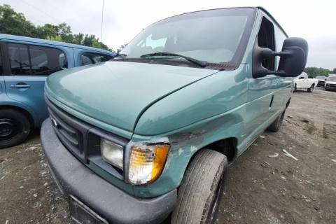 Photo of 2007 Ford E-150