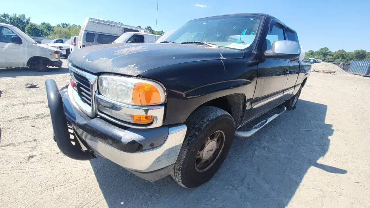 Photo of 2000 Gmc Sierra 1500