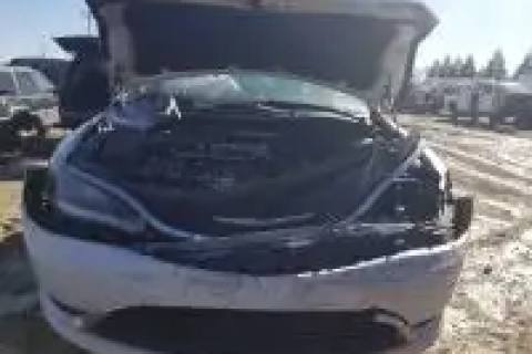 Photo of 2015 Chrysler 200