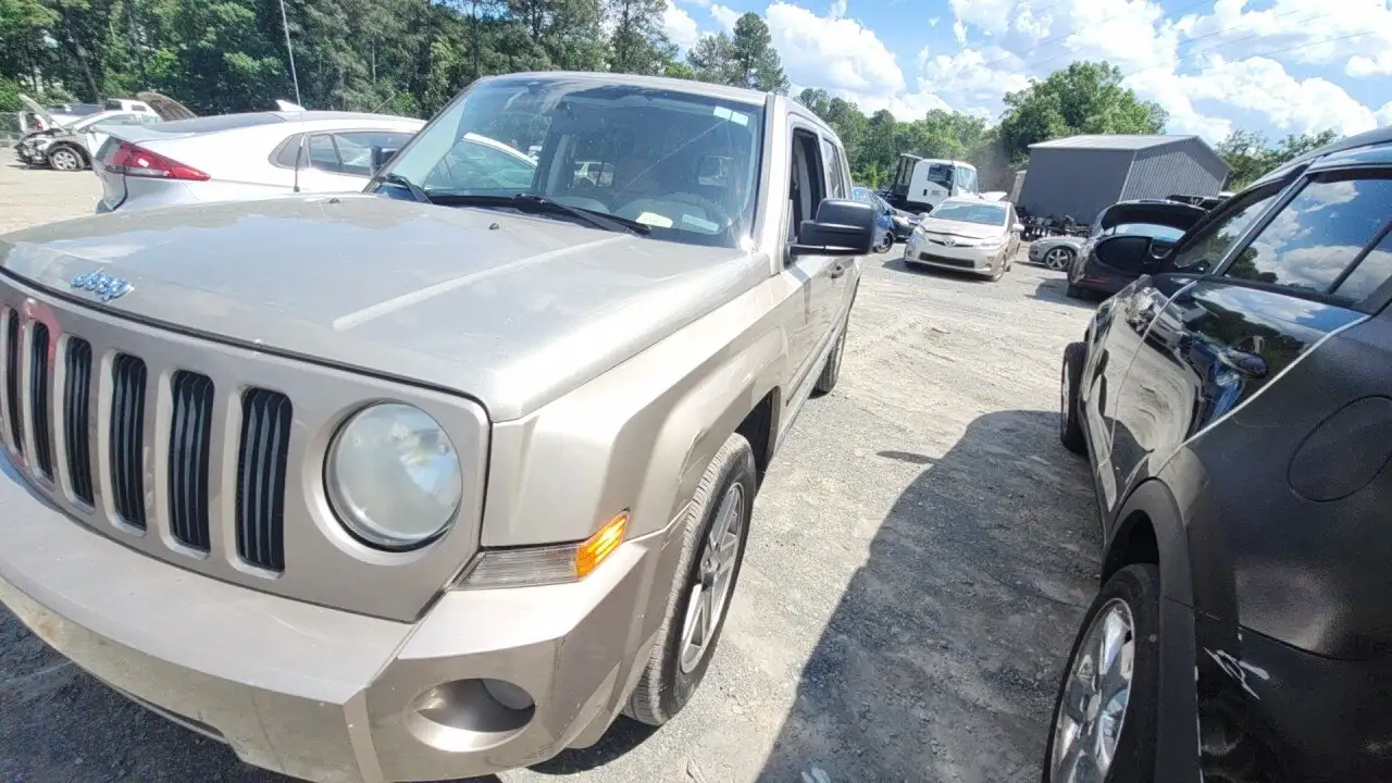 Photo of 2009 Jeep Patriot