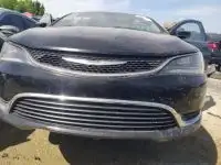 Photo of 2016 Chrysler 200